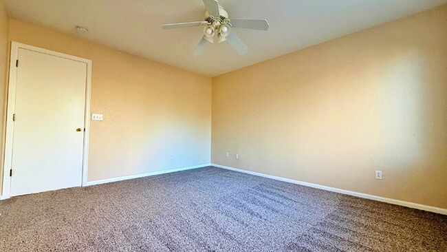 Building Photo - NEW PAINT NEW CARPET!! Fantastic 2-Story Home In Saddle Rock Ridge! 3 Bed 2 Bath 2 Car Garage! Ch...