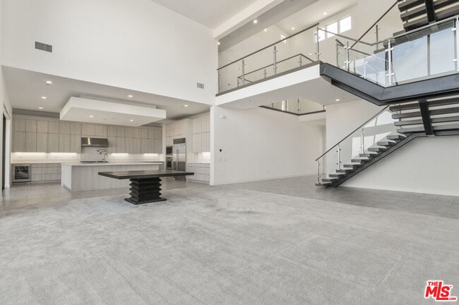 Building Photo - 11758 Hillsborough Ln