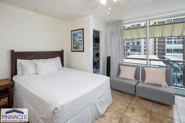 Building Photo - 240 Lili?uokalani Ave