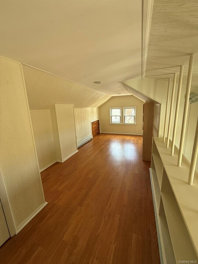 Building Photo - 30-16 154th St