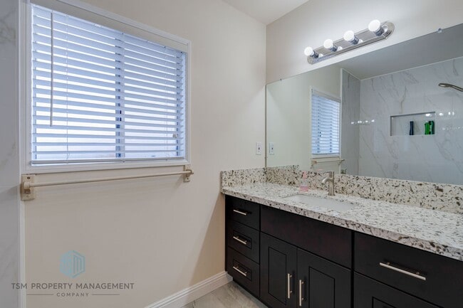 Building Photo - Charming 3 Bed 2 Bath Single Family House in Temple City!