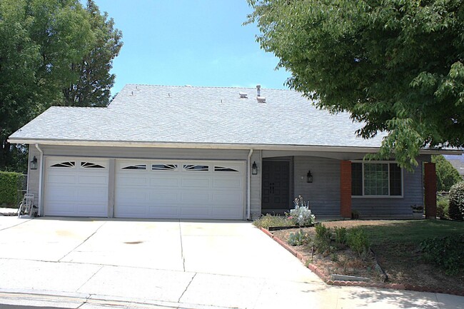 Building Photo - 8409 Joan Ln
