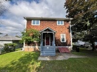 Building Photo - 131 Jefferson Ave