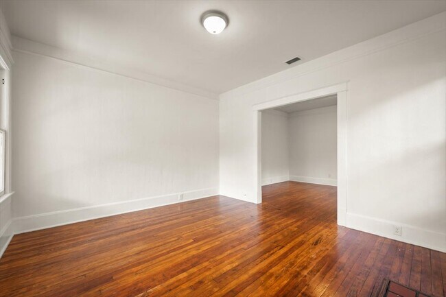 Building Photo - 3971 Boone Park Ave