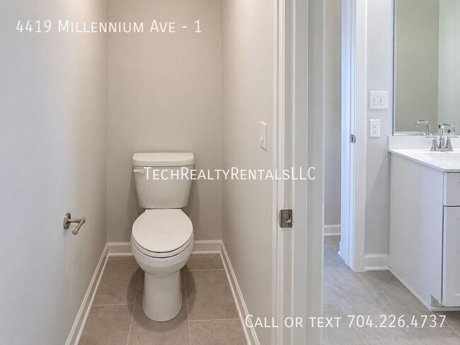 Building Photo - 4419 Millennium Ave