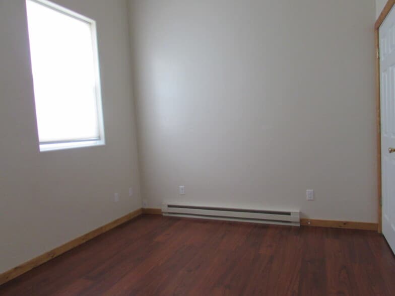 Building Photo - 3271 C 1/2 Rd