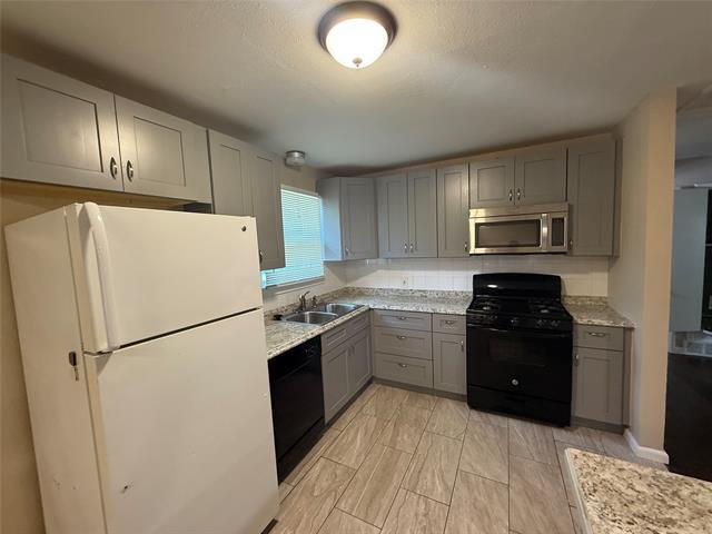 Building Photo - 2821 Materhorn Dr