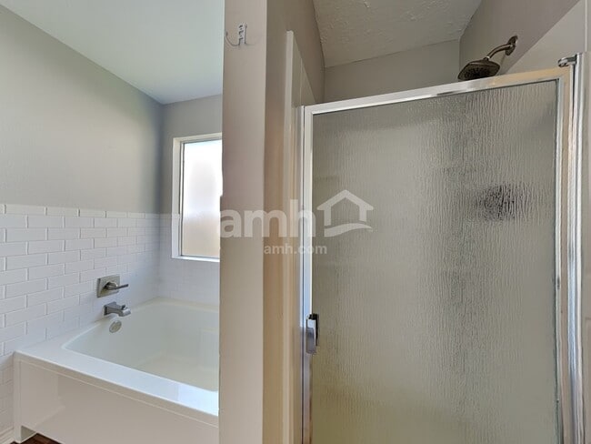 Building Photo - 5026 Chase Stone Dr