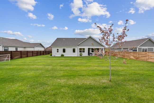 Building Photo - 138 Sage Grouse Way