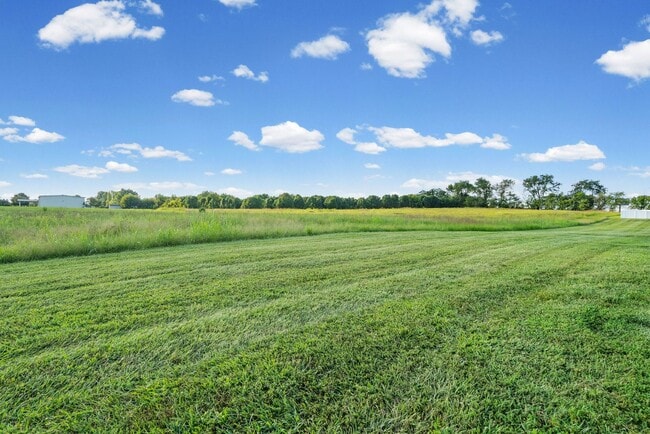 Building Photo - 3738 Meadow Ridge Ln