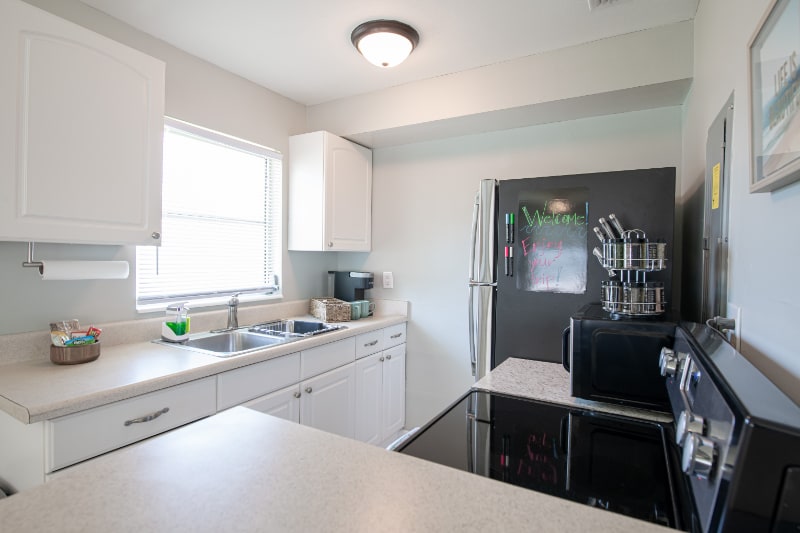 Building Photo - 620 SE 47th St