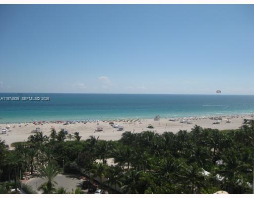 Building Photo - 1800 Collins Ave