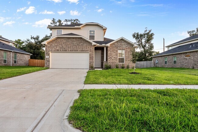 Primary Photo - 399 Magnolia Ln