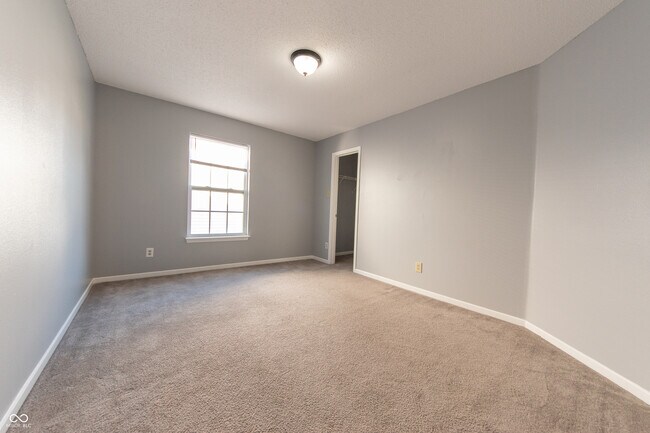 Building Photo - 2977 Sentiment Ln