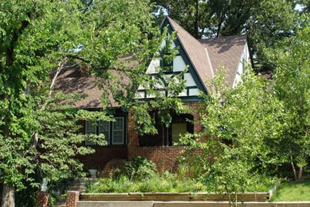 Building Photo - 3626 East 1st Street North