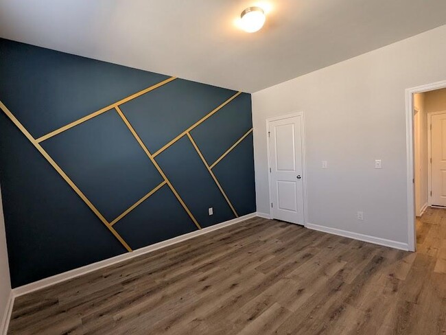 Building Photo - 2034 Britt Dr