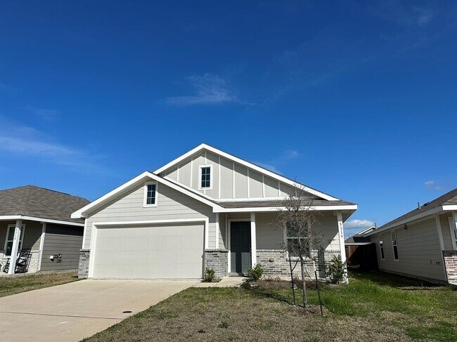 Building Photo - 5319 Braemar Wy