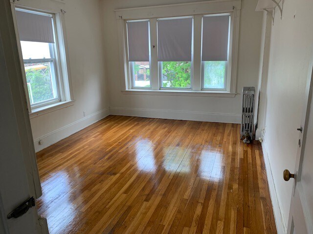 Building Photo - 138 Wood Ave