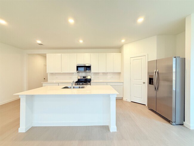 Building Photo - 3017 Waterwood Pass Dr