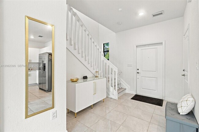 Building Photo - 20369 NW 5th Ct