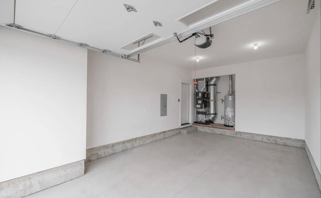 Building Photo - 2485 Roll Tide Ct