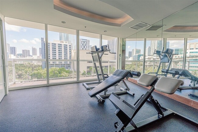 Building Photo - 31 SE 5th St