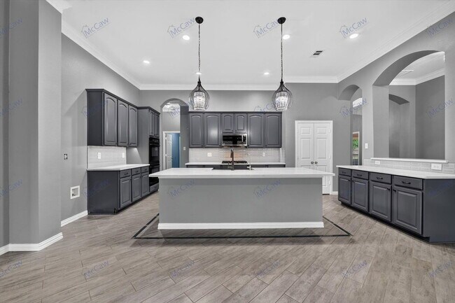 Building Photo - 608 Walnut Hollow Dr