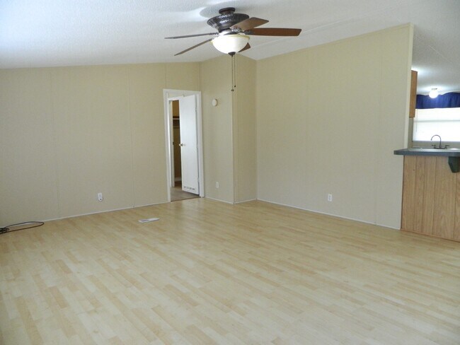 Building Photo - 3434 Corrolla