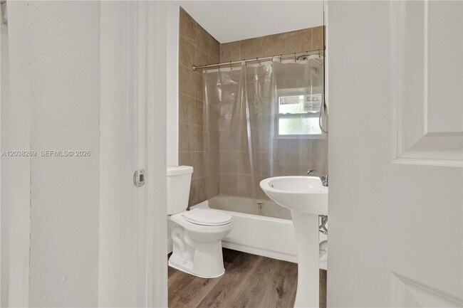 Building Photo - 26620 SW 138th Ct