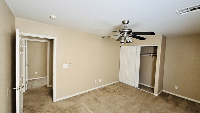 Building Photo - 7308 Laburnum St