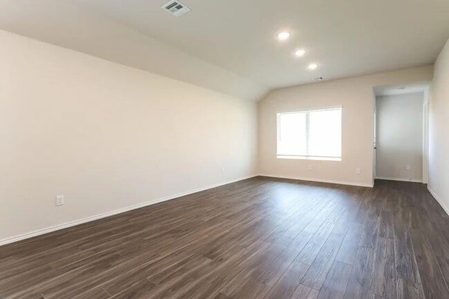 Building Photo - 1807 Crimson Lake Blvd