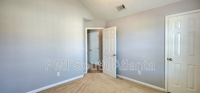 Building Photo - 1219 Quail Hunt Dr