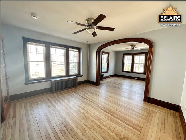 Building Photo - 107 2nd St