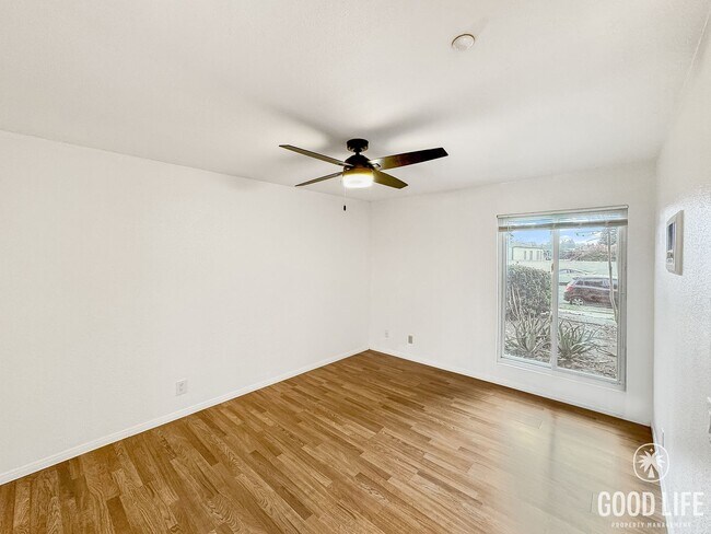 Building Photo - Great 2B/2BA Condo in Oceanside!
