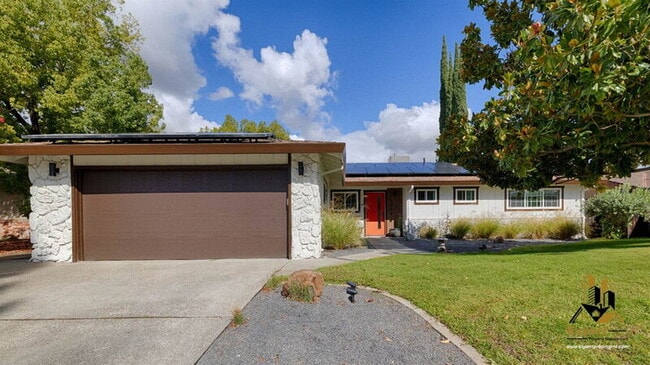 Building Photo - 1814 Vista Creek Dr