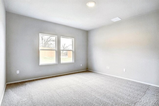 Building Photo - 5905 Brocade Dr