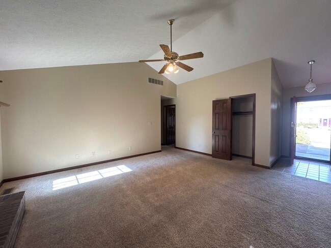 Building Photo - 9229 Westdrum Ct