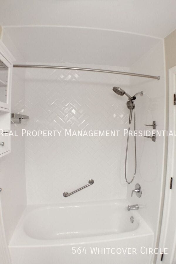Building Photo - 564 Whitcover Cir