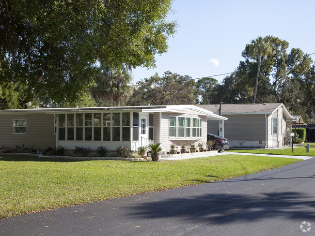 Building Photo - Stonebrook