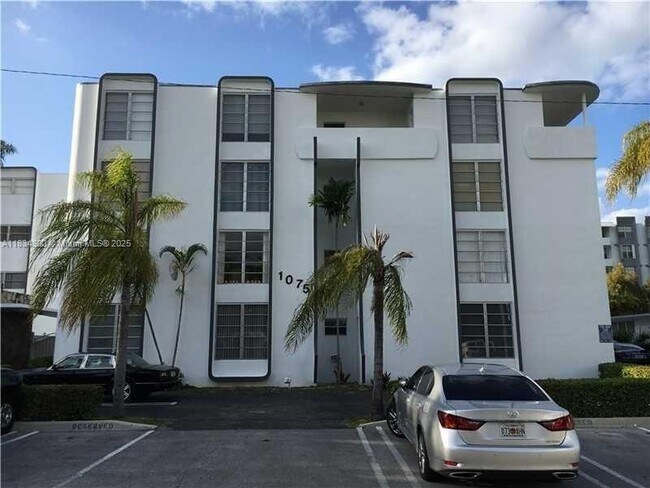 Primary Photo - 1075 93rd St