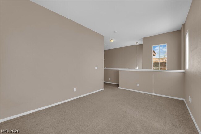 Building Photo - 10573 Allegrini Dr