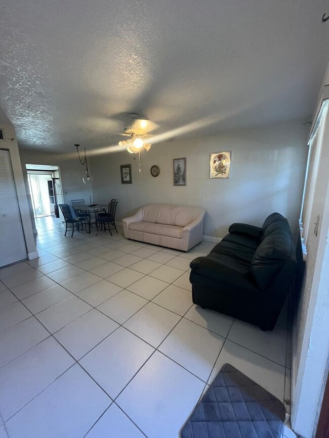 Primary Photo - Beautiful 1 bedroom 1 bath in Delray Beach...