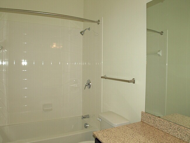 Building Photo - 2400 Louis Henna Blvd