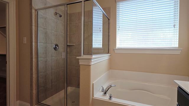 Building Photo - 3608 Bastrop St