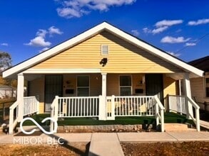 Building Photo - 3059 N Gale St