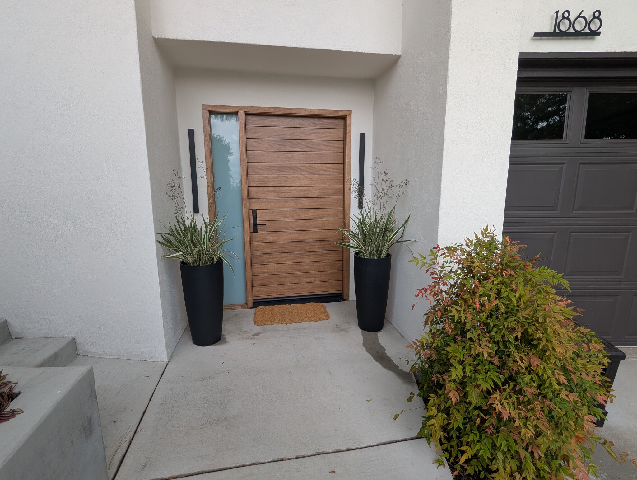 Entryway door made in LA - 1868 Kaweah Dr