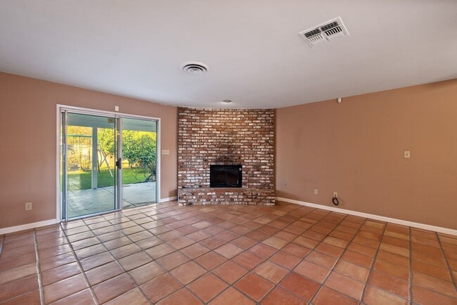 Building Photo - 6412 Manchester Ln