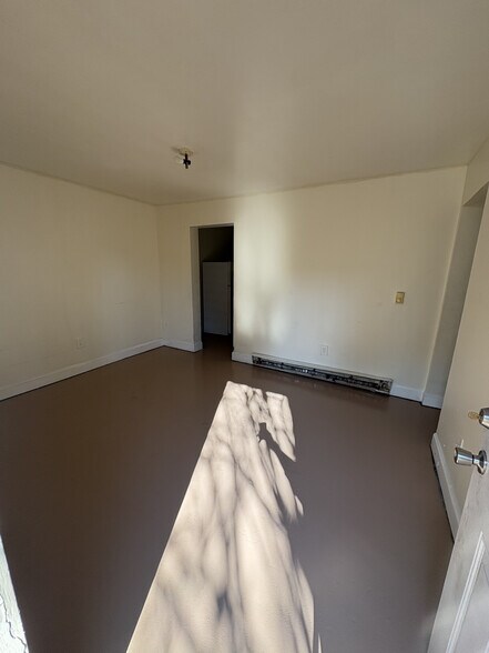 Building Photo - Pursley Court Apartments