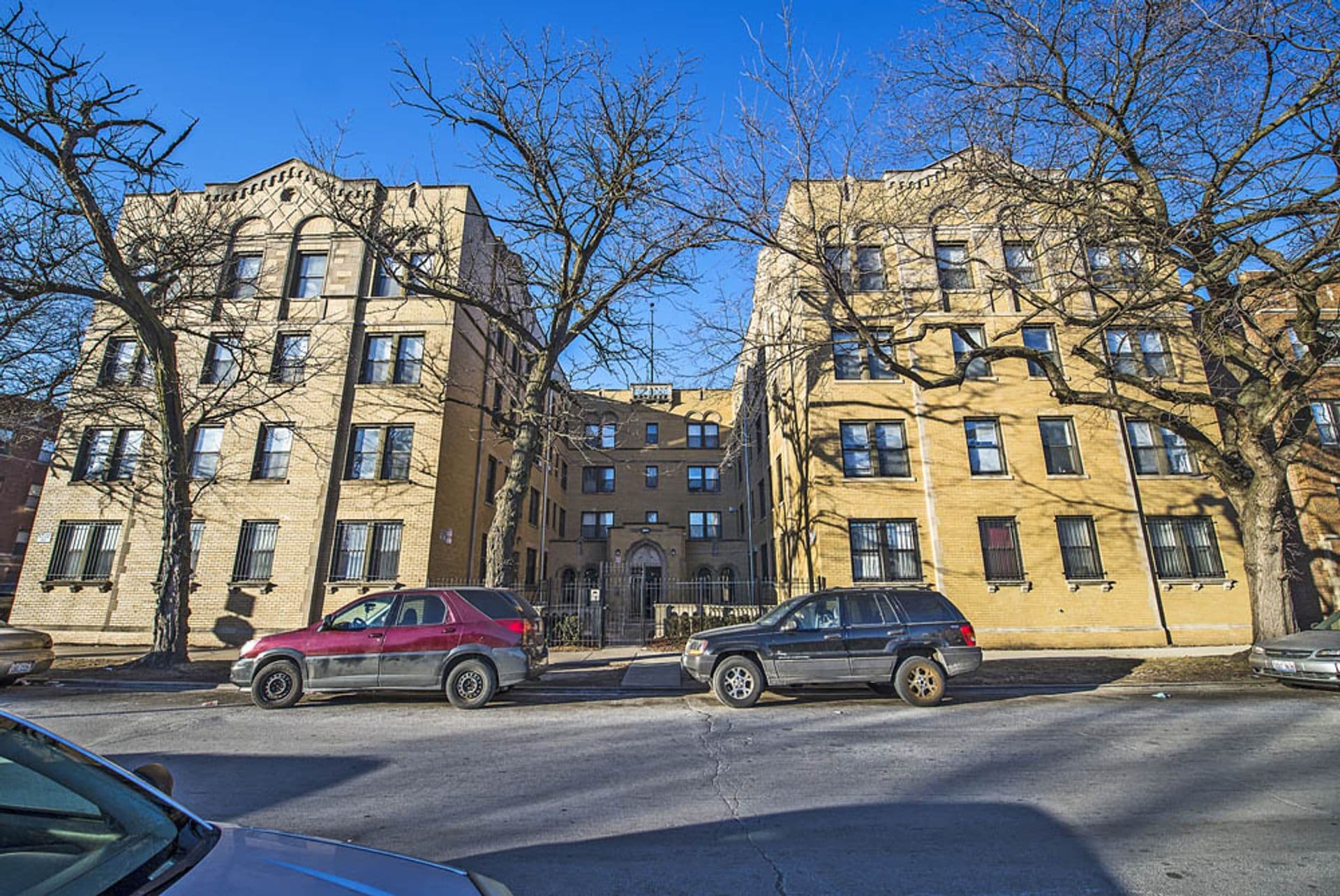 Building Photo - 1734 E 72nd St Chicago, IL 60649