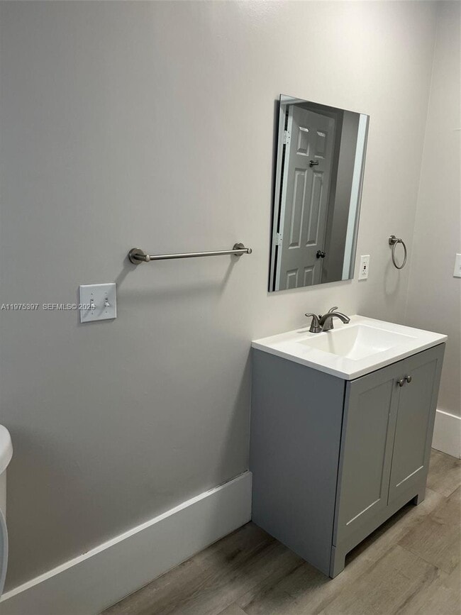 Building Photo - 1901 Johnson St